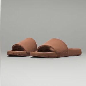 Lululemon Restfeel Slide